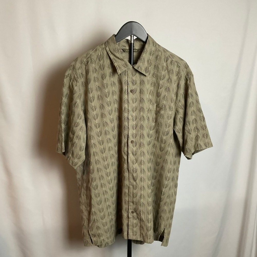 Tommy Bahama Cotton Blend Short Sleeve Button Shirt Men L Resort Vacation Hawaii
